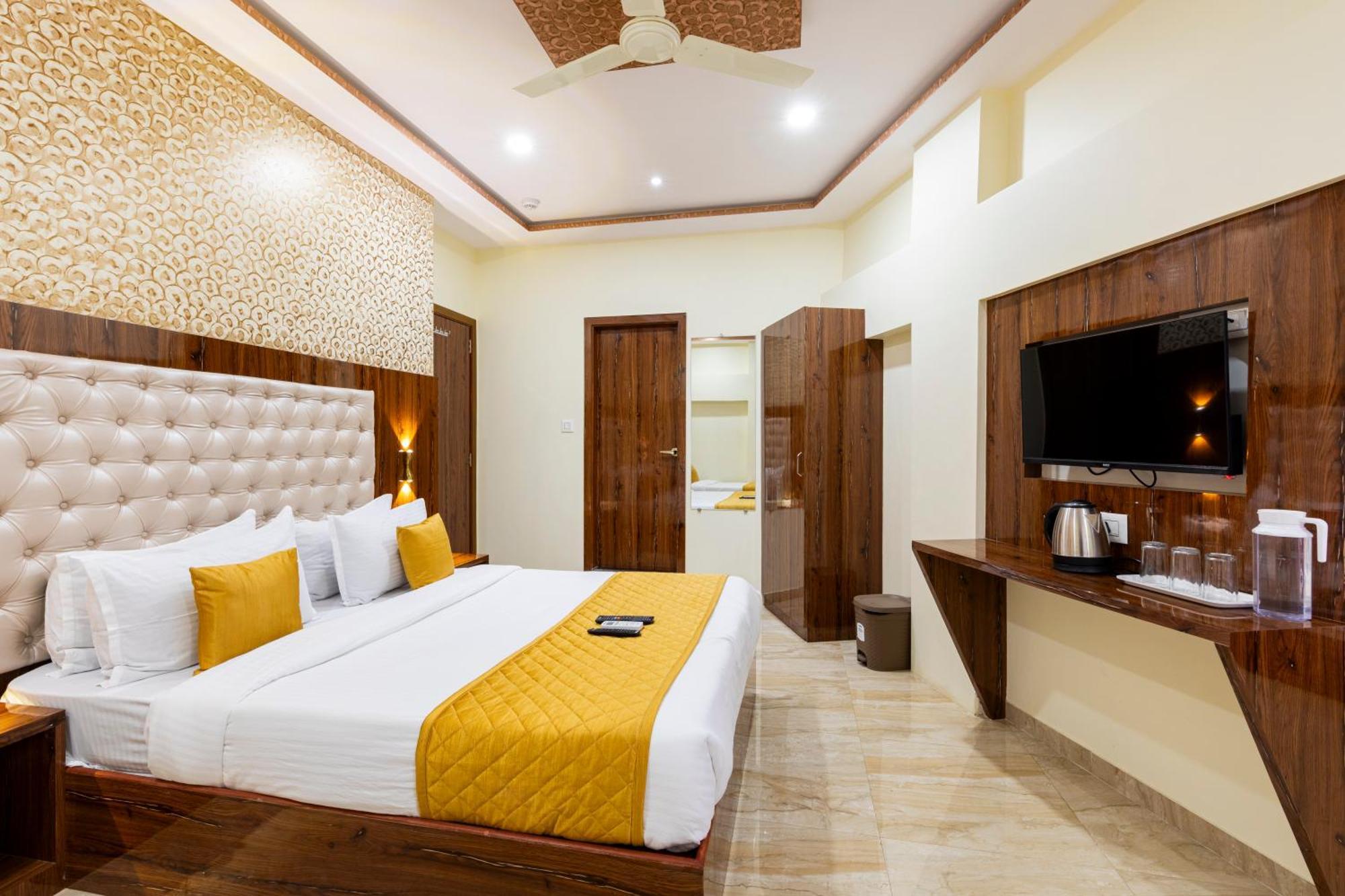 Hotel New Imperial Мумбаи Экстерьер фото